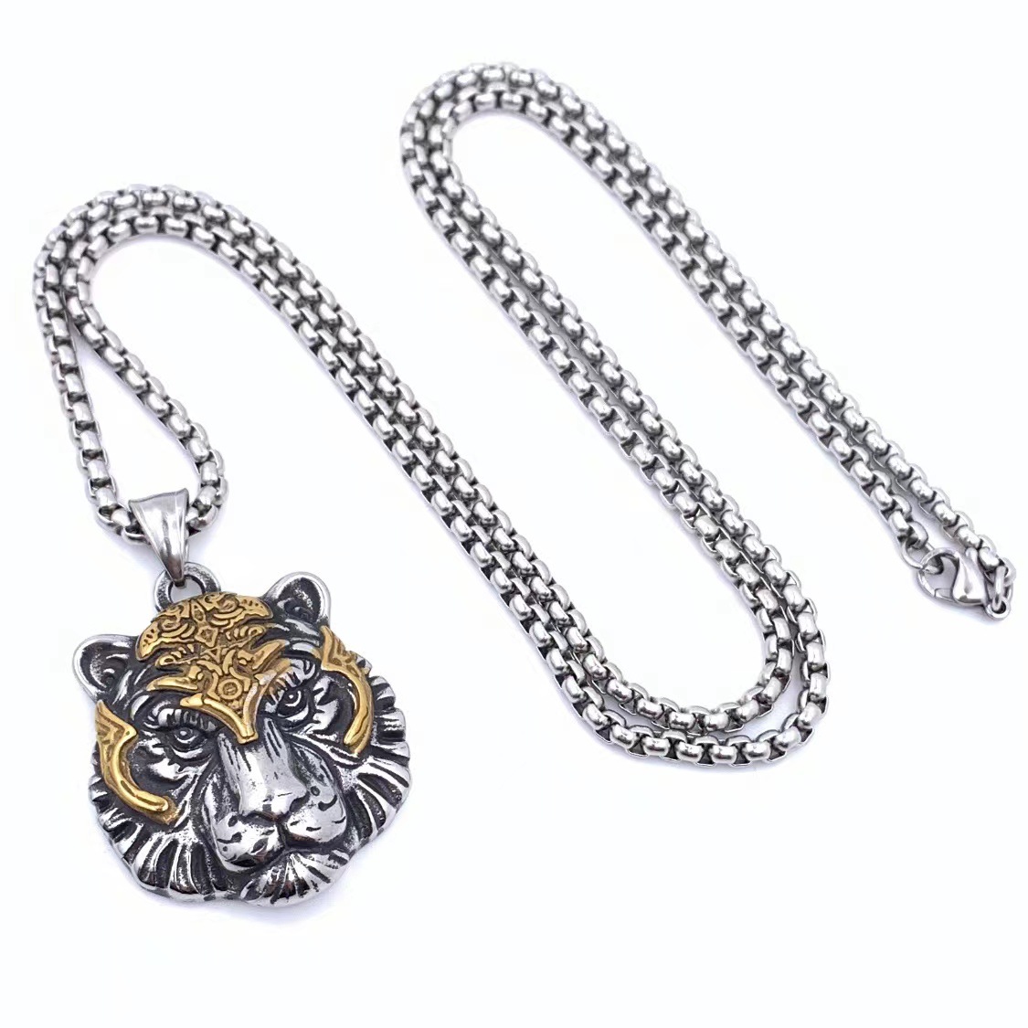 3:sliver and gold Tiger Head with 60CM Chain