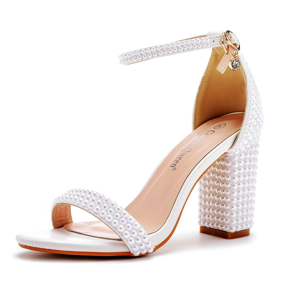 White heel height 9 cm