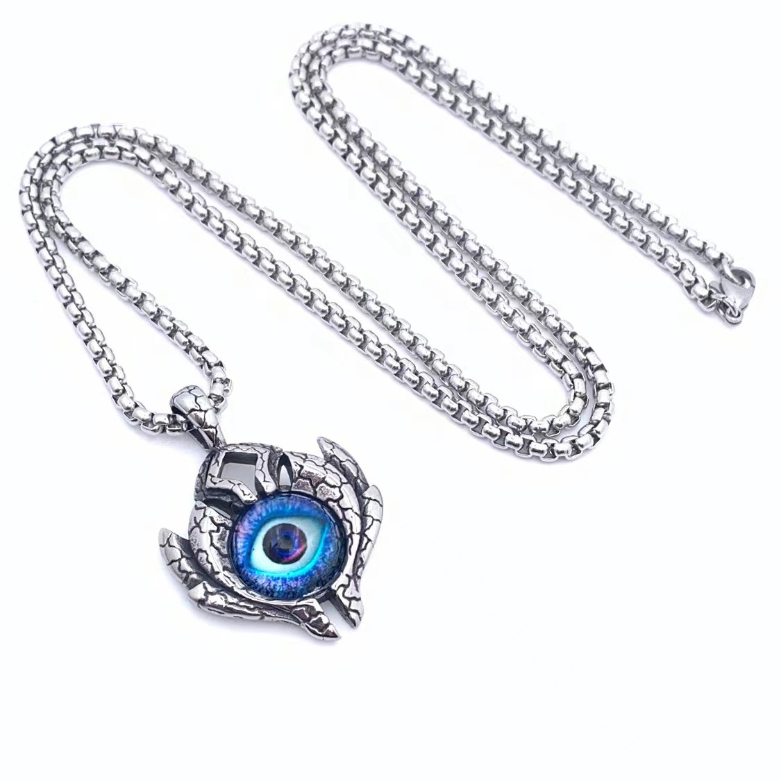 Blue-eye pendant with 60CM chain