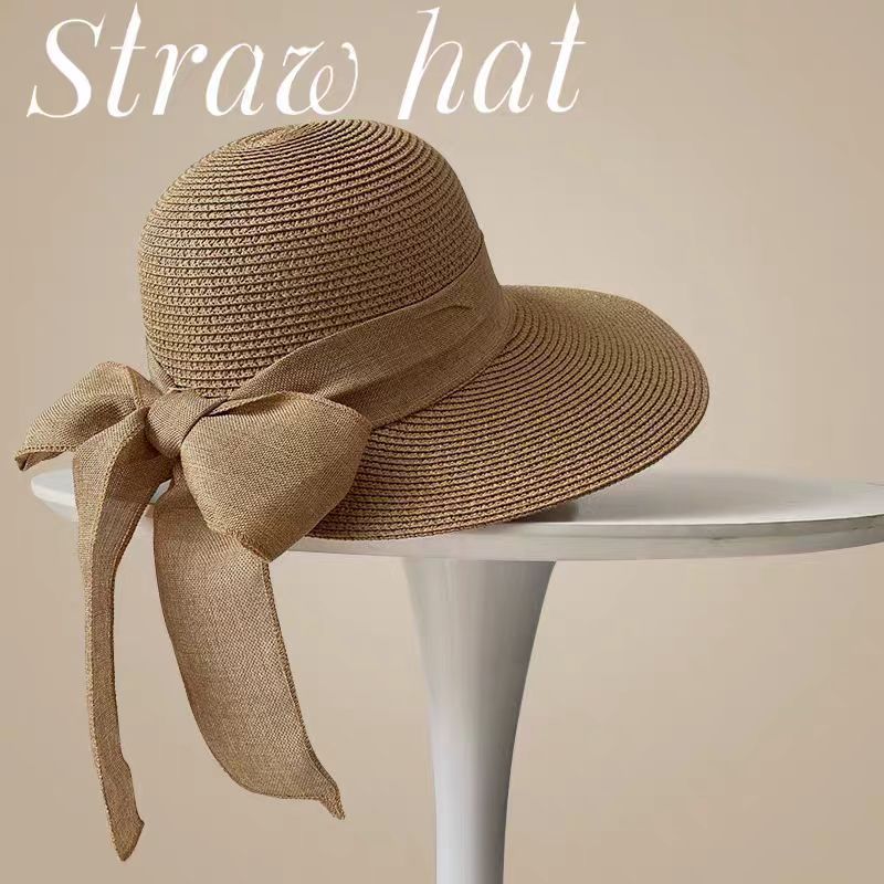 Khaki straw hat