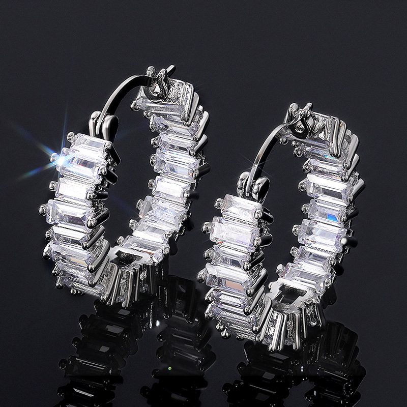 Rectangular white gold