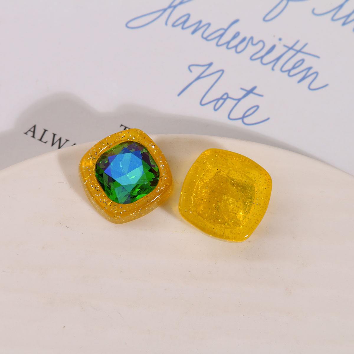 Yellow green diamond