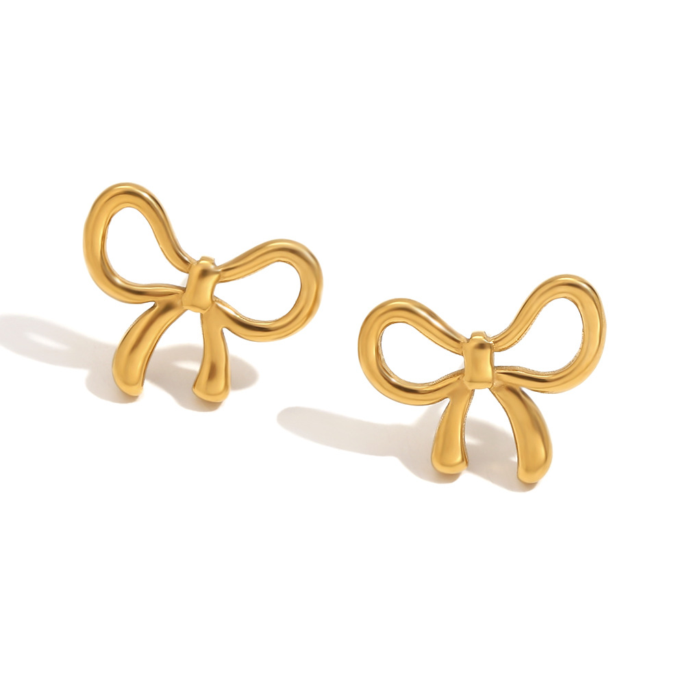 1:Stud earrings - Gold