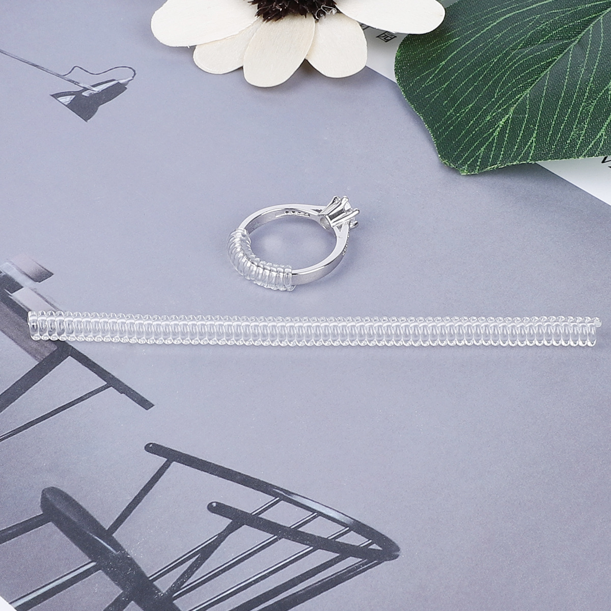 Invisible Ring adjustment, thick line circle, outside diameter 5mm inside diameter 2.7 mm thick line 1.2 mm length about 10cm