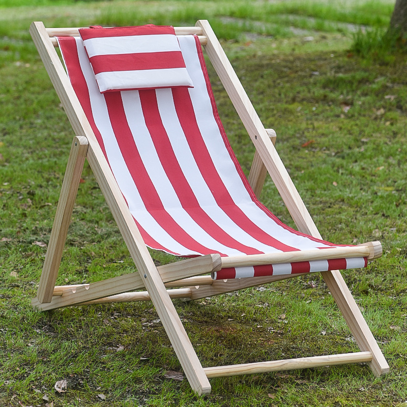 Red and white stripes [with pillow]