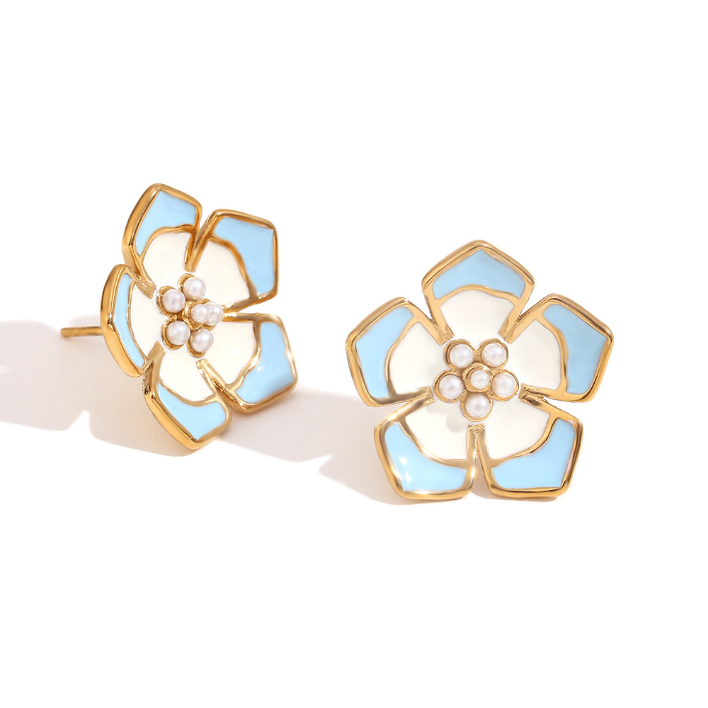 6:Earrings- gold-blue and white