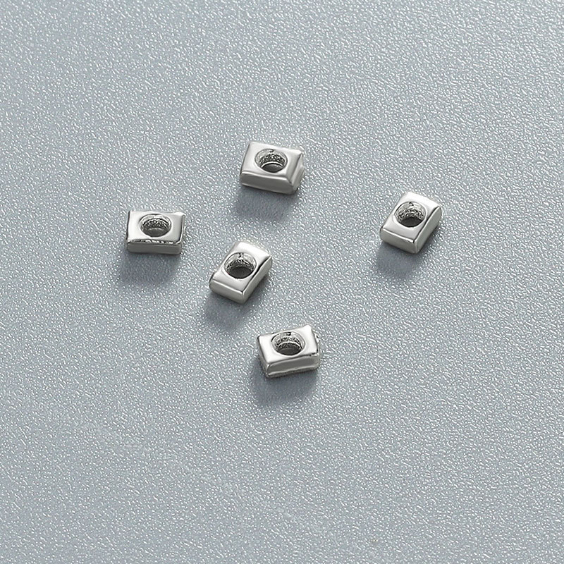 2:large size-2.5x3.5x1.5mm