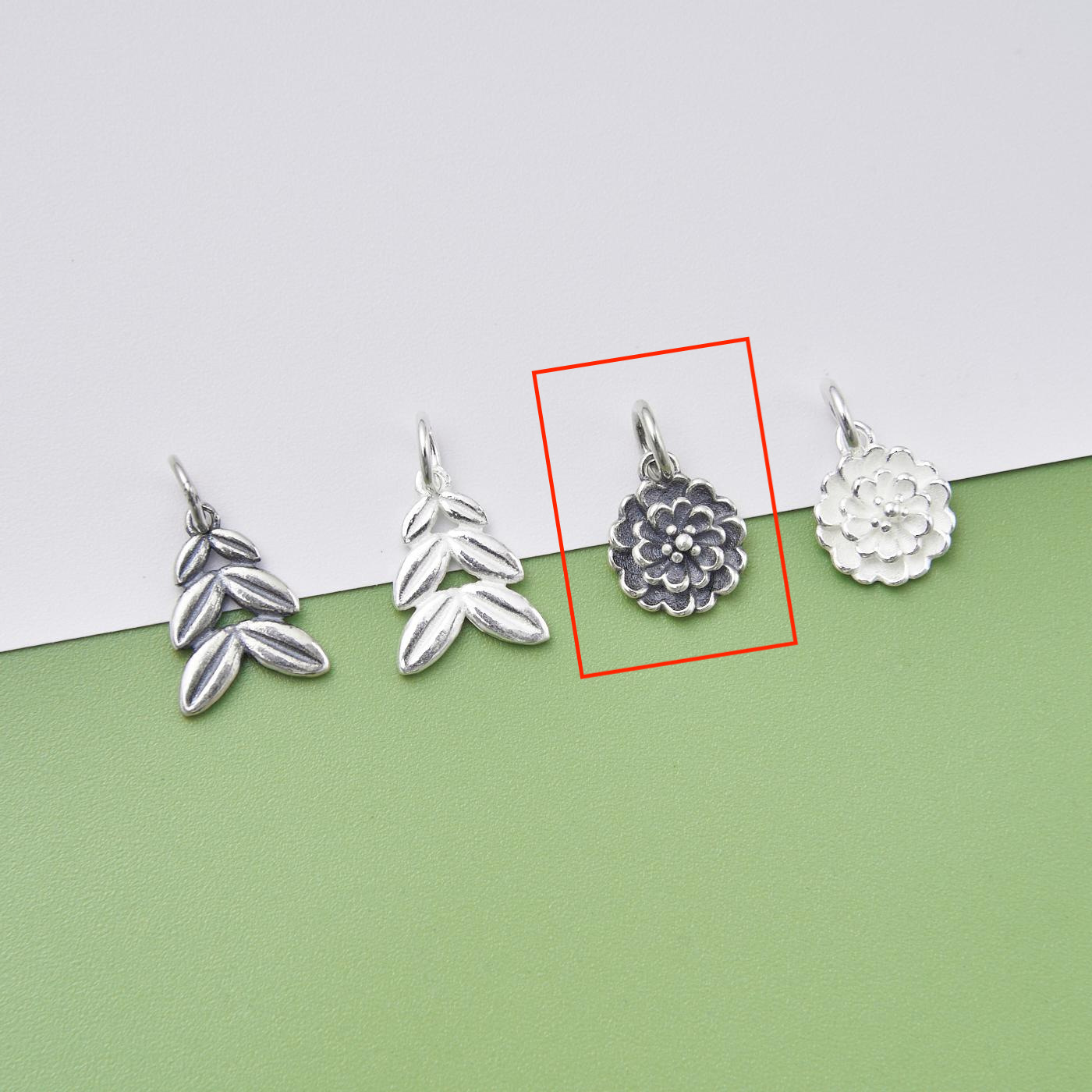 Flowers (Thai silver - black) -9x11mm