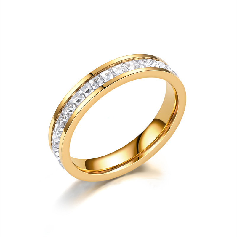 3:Gold - single row zircon