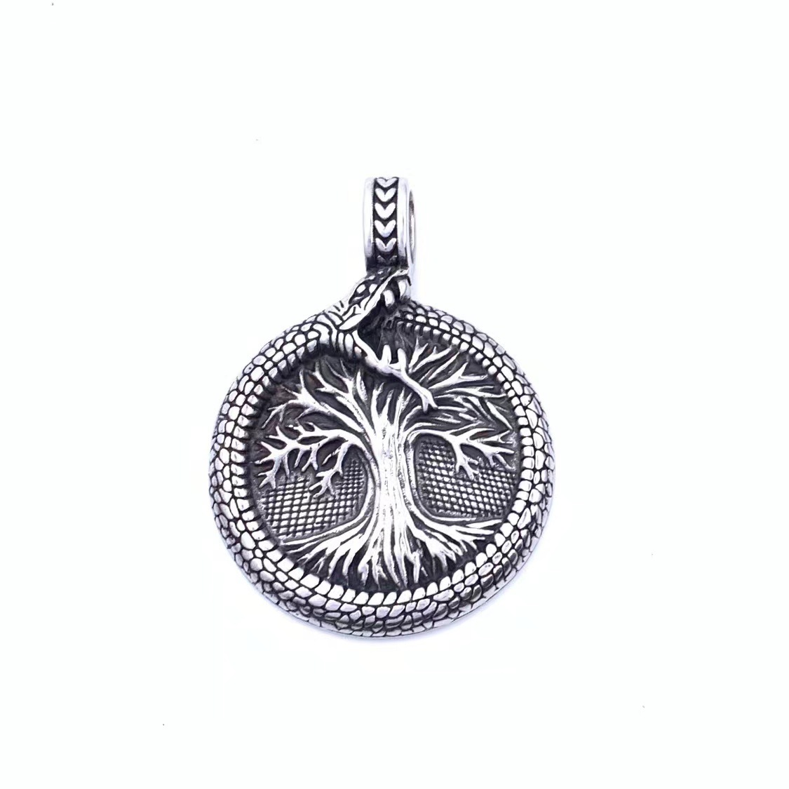 1:( A ) Pendant ( excluding chain ) 5.4 * 3.9cm