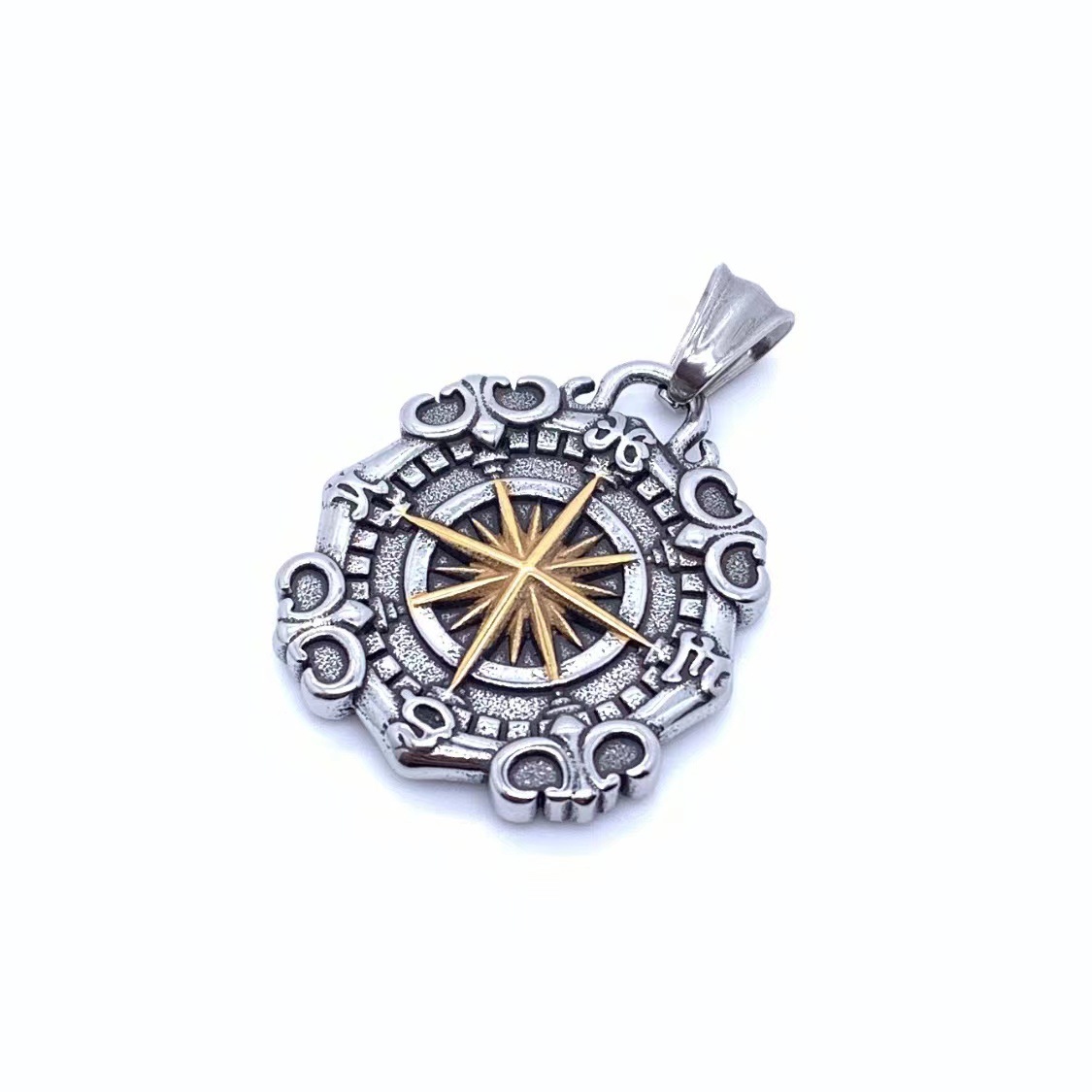 Single pendant ( without chain )