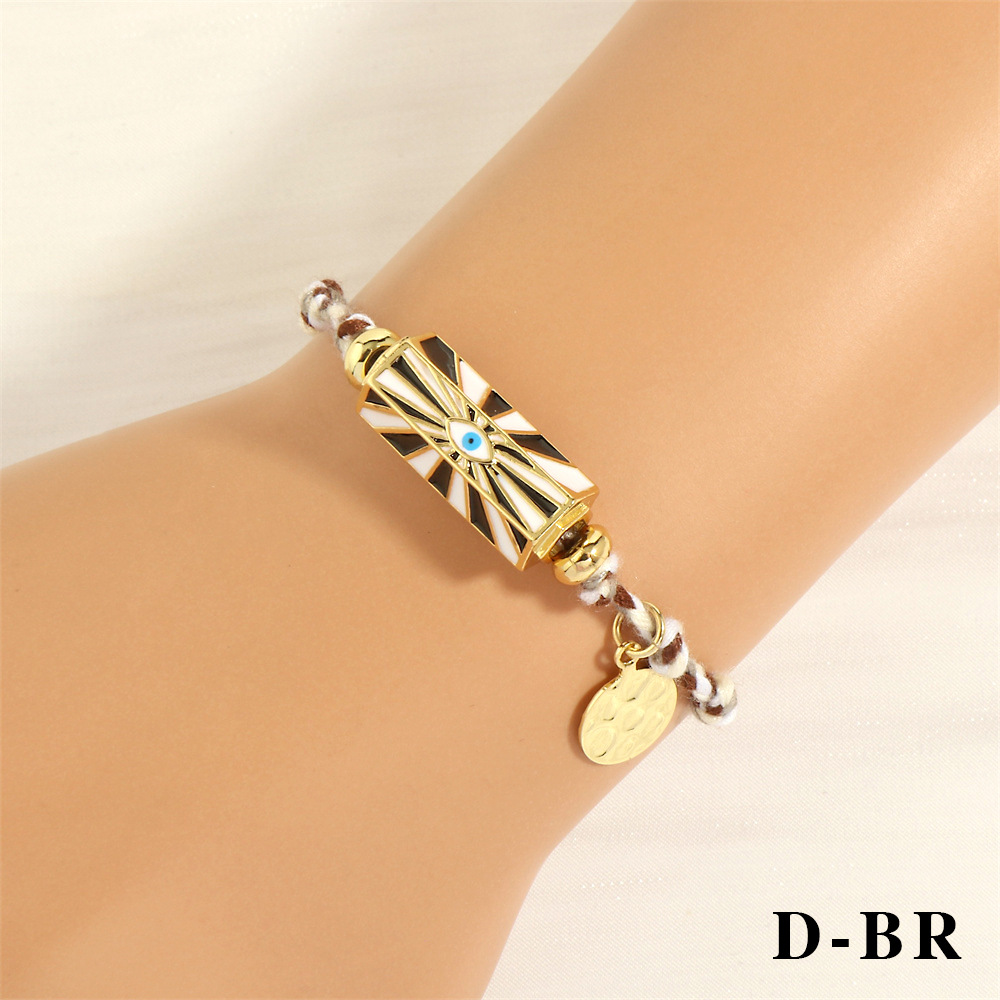 D- Bracelet