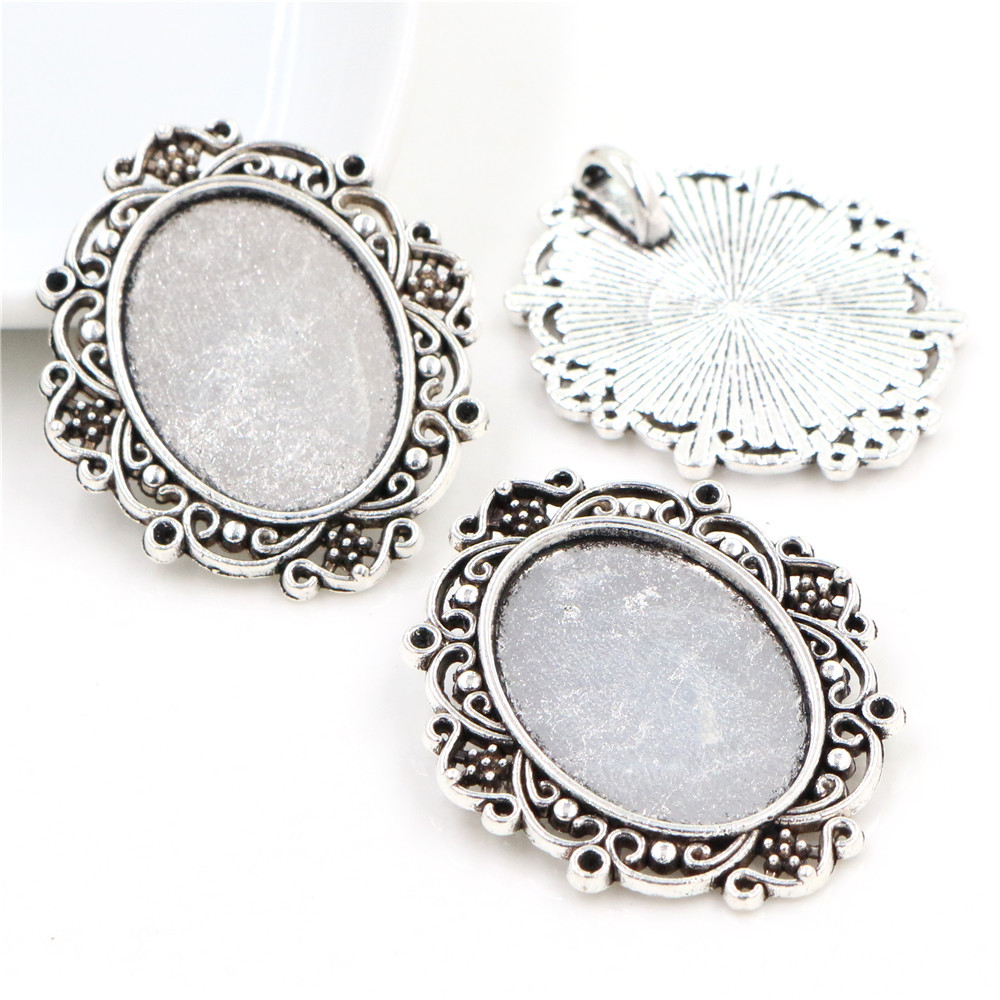 antique silver color