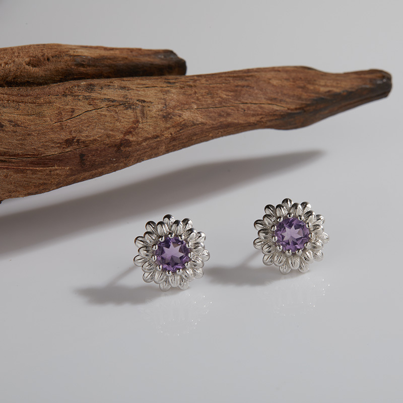 6:6 Amethyst earring