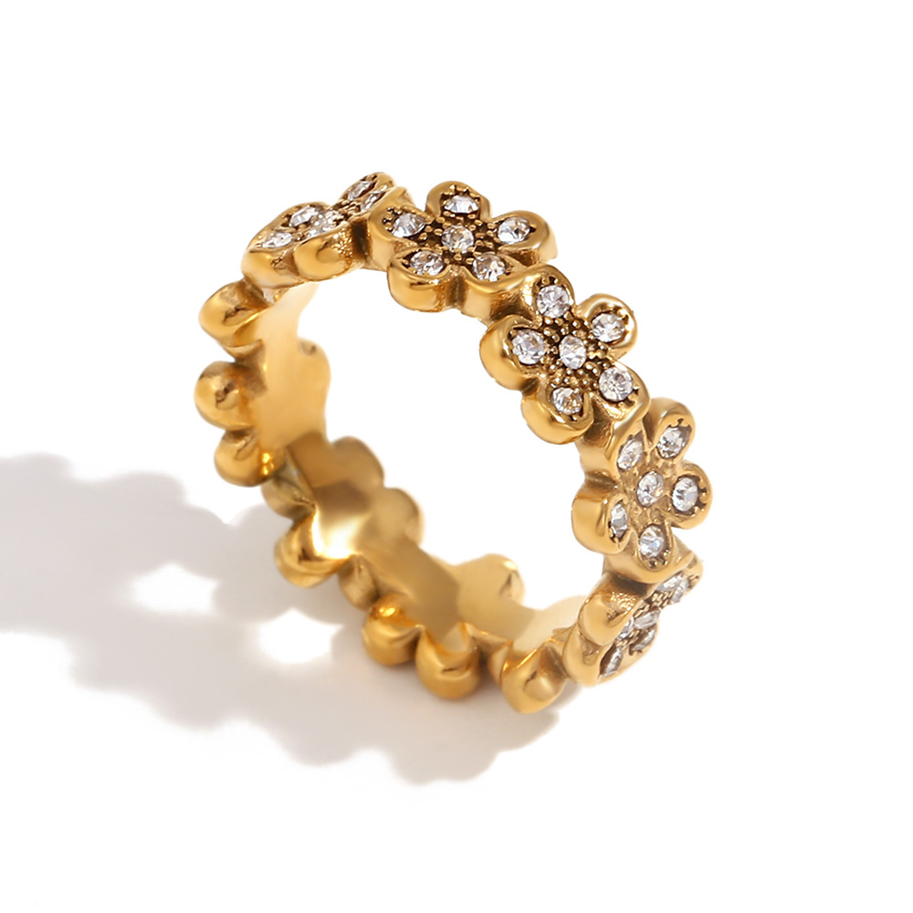 2:Little Daisy Ring - Gold - size 7