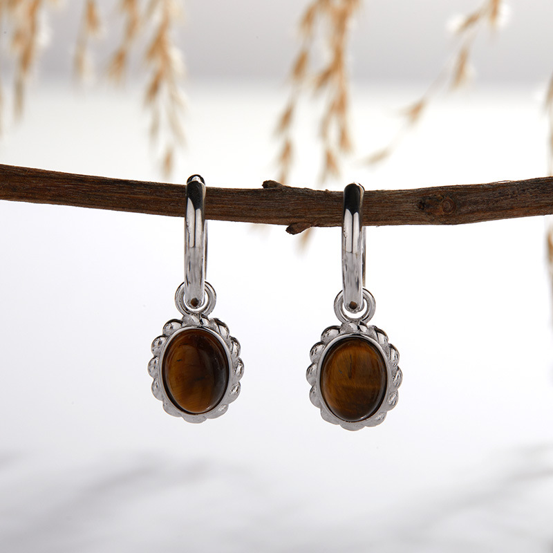 10 Tiger-eye earring