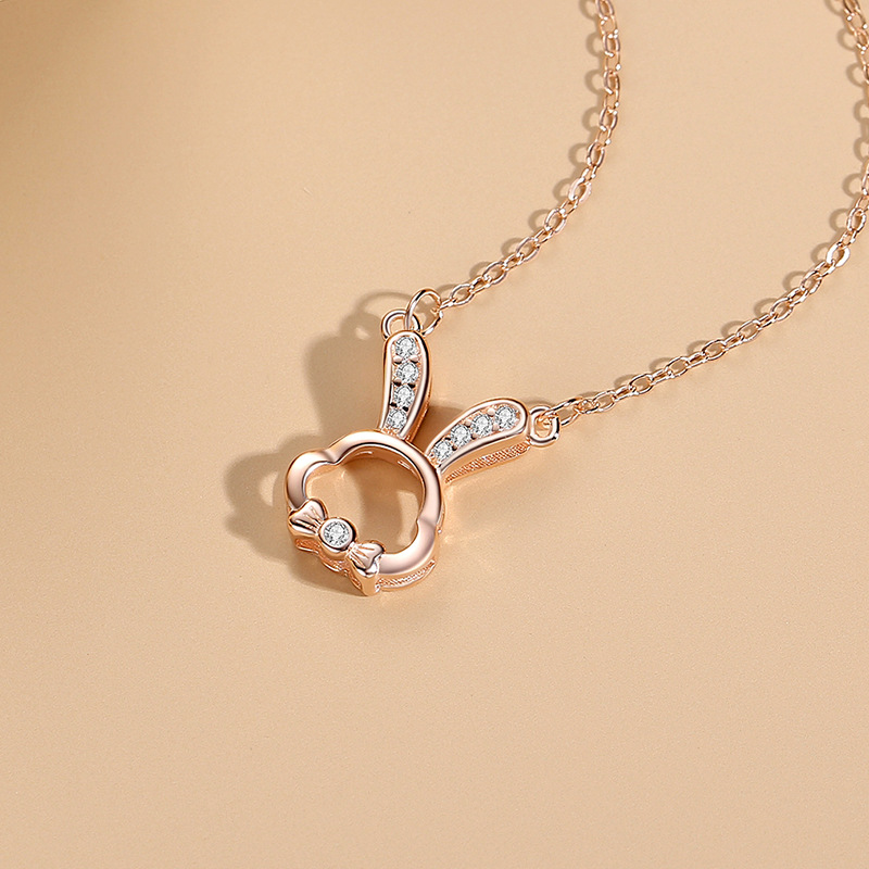 Rose gold necklace (cross c