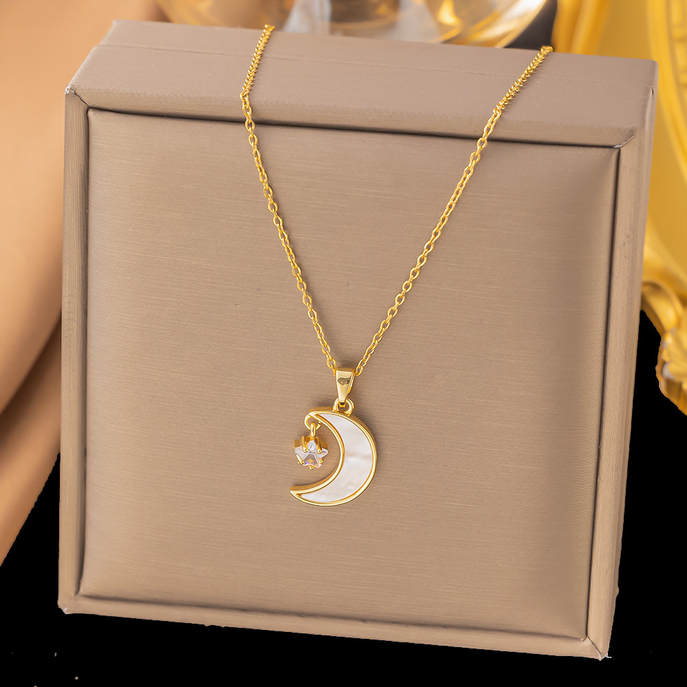 3:White shell moon 0 chain