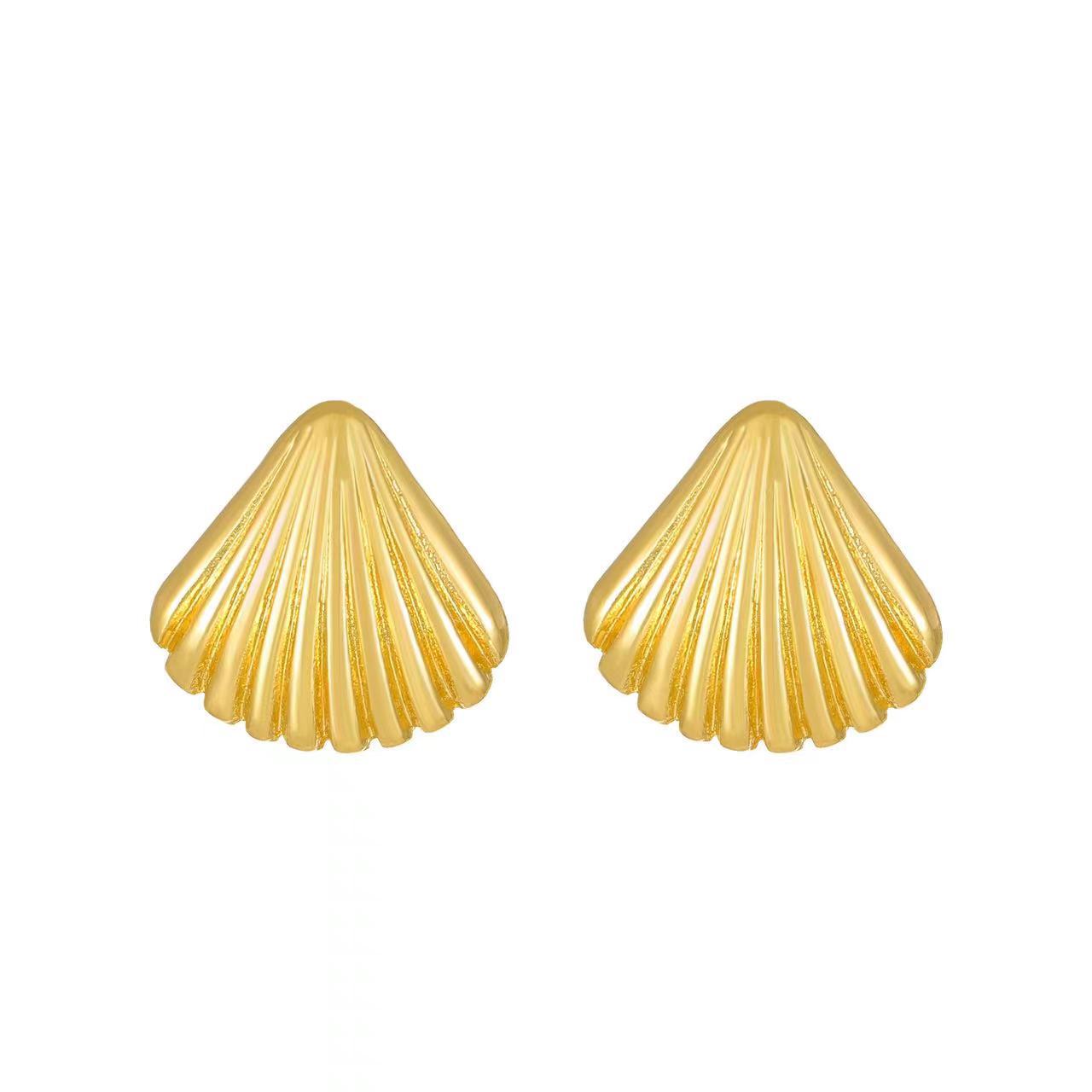 1:Gold earrings