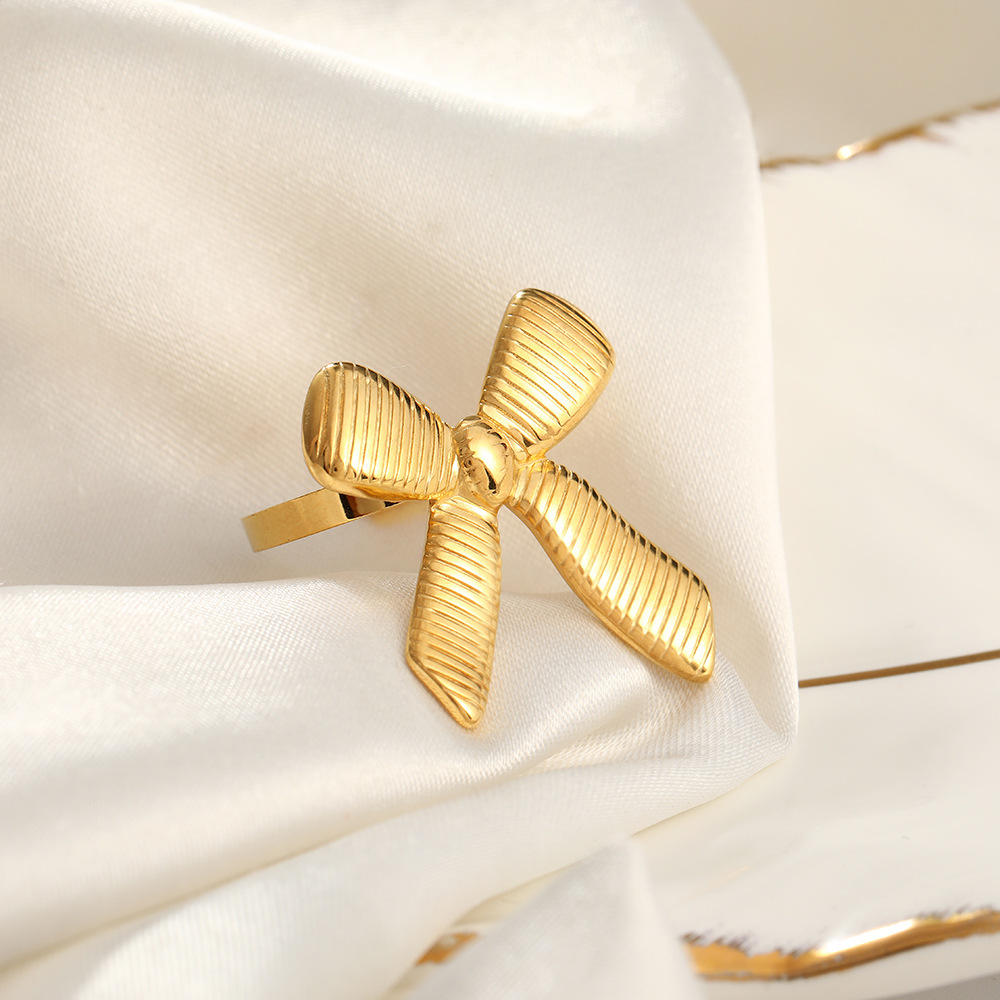 Golden flat bow tie