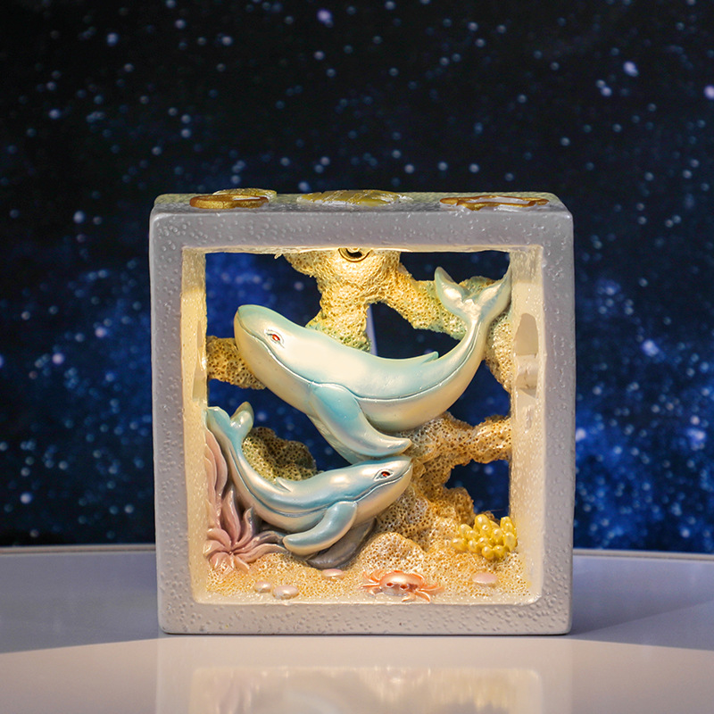 Box night light-whale