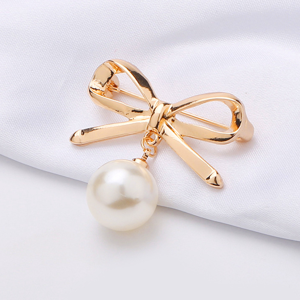 Smooth Brooch - Gold