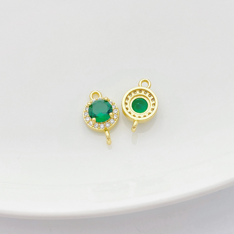 14K green zircon