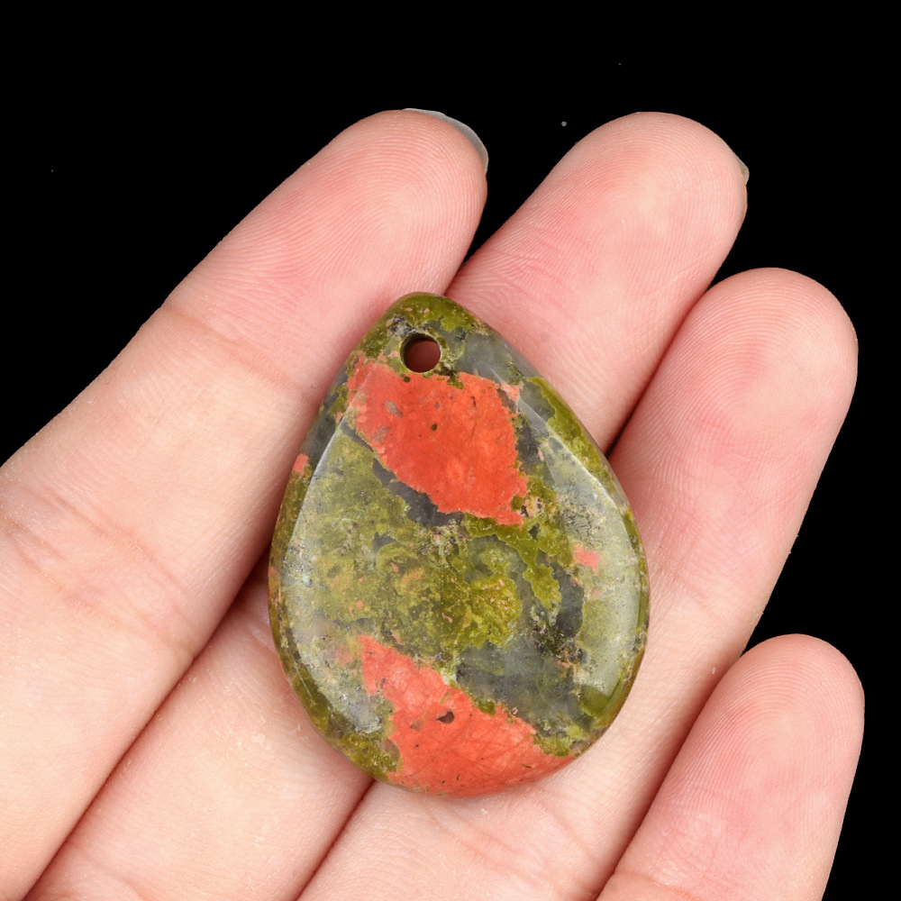 5 Unakite