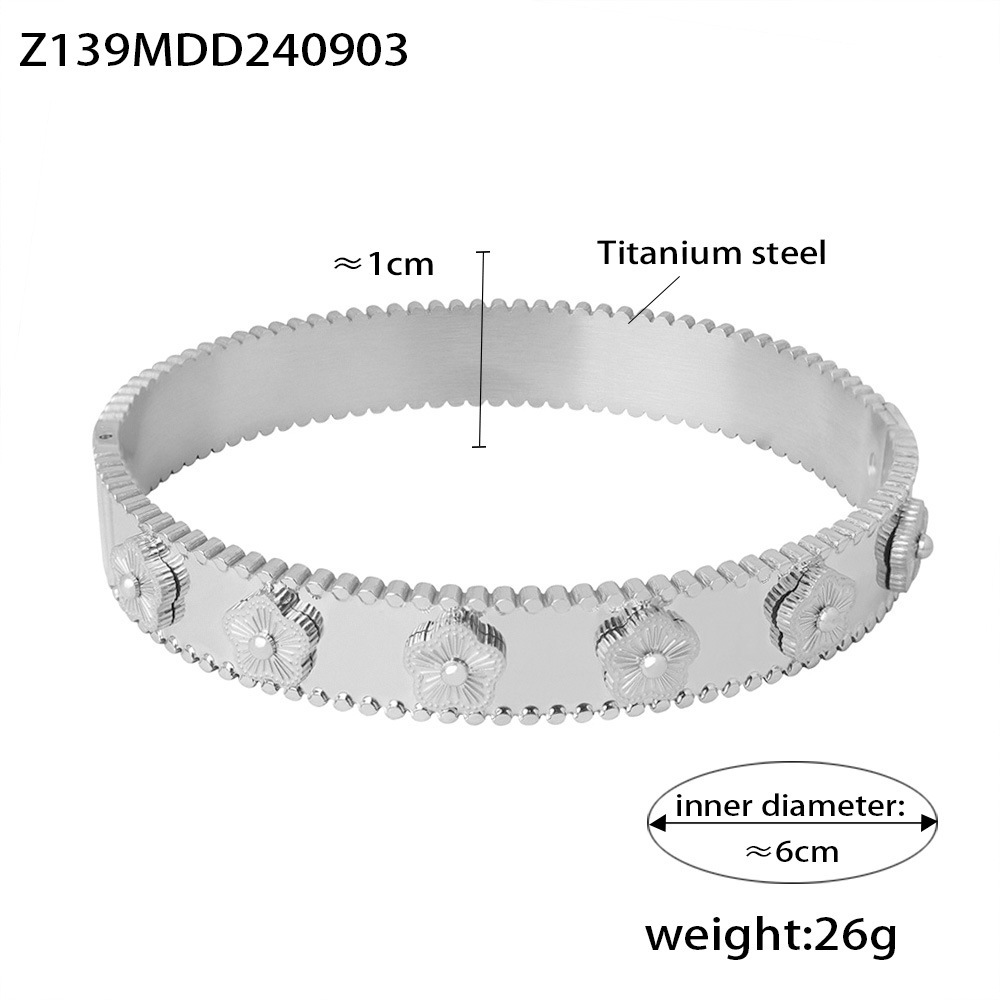 5:Steel bracelet