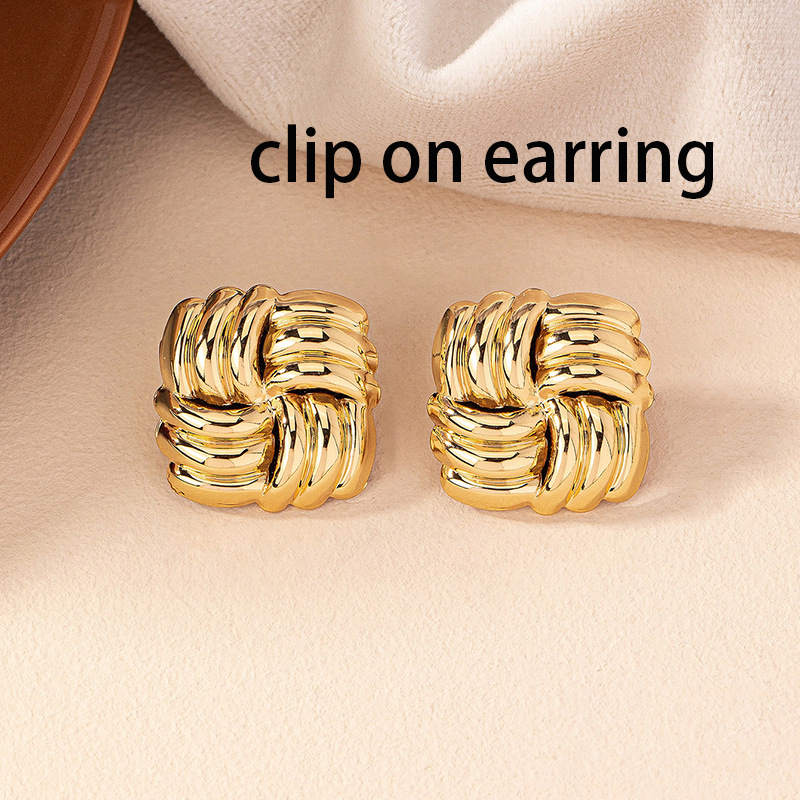 clip on earring