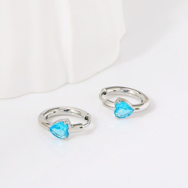 Royal blue diamonds. - Silver stud earrings