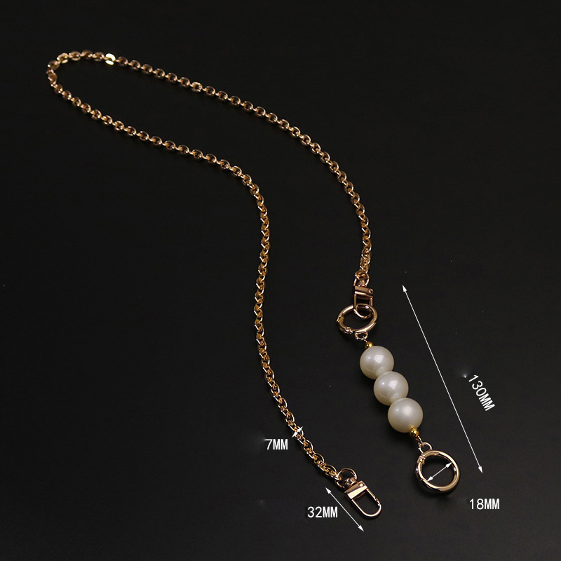 Shallow gold flat O chain pearl