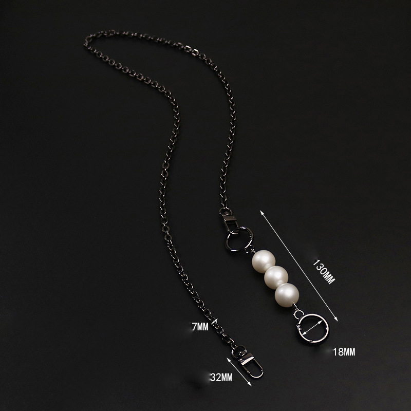 Gun black flat O chain pearl