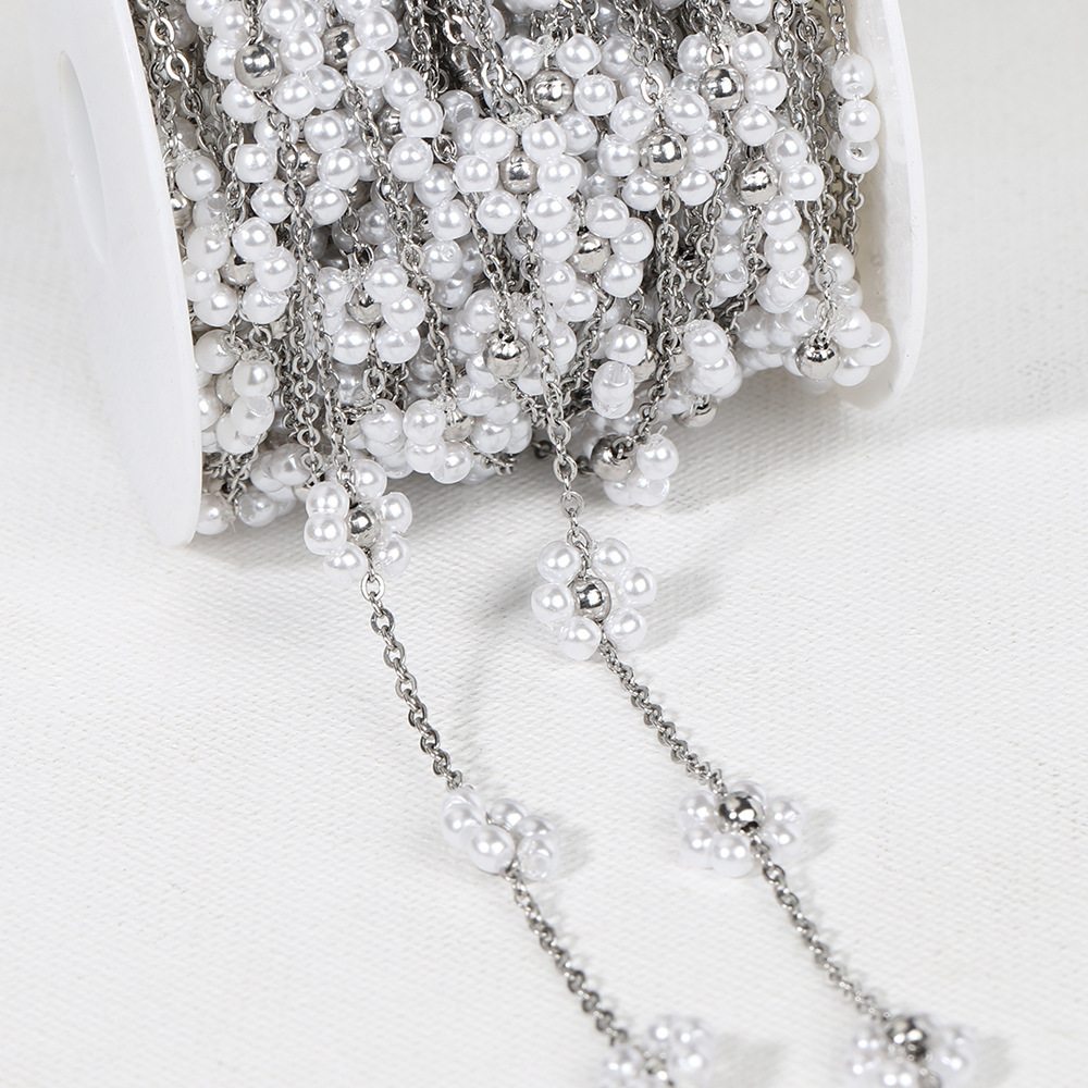 Steel color chain-white