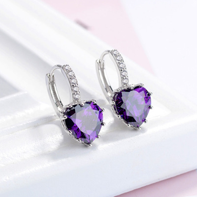 Purple diamond ear buckle [white gold]]