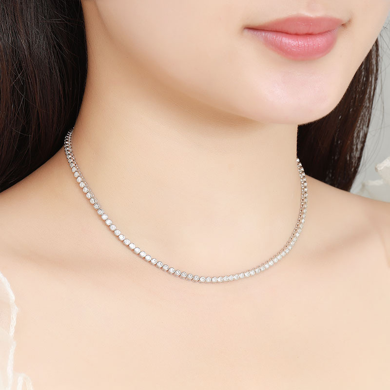 C Zircon 2mm necklace