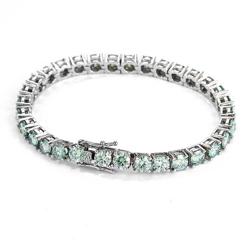 0.1 carat (3mm) light green blue bracelet