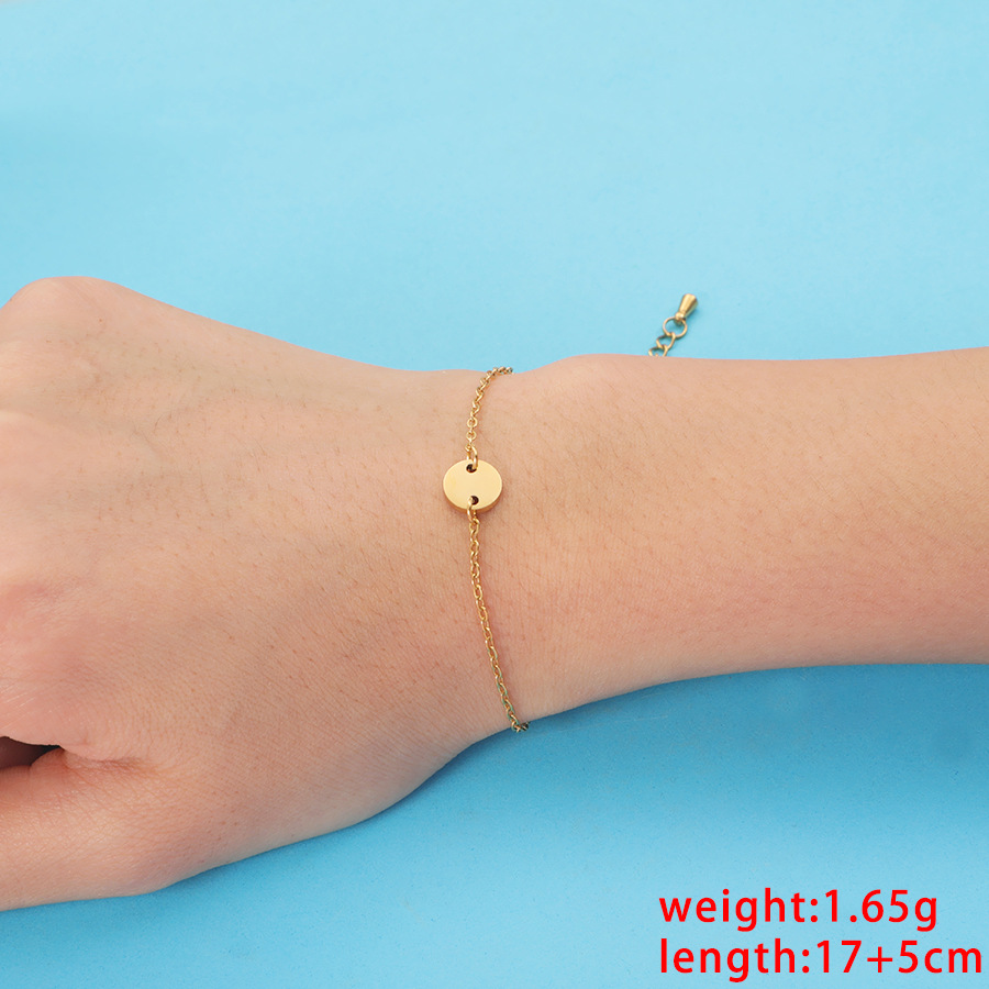 Gold bracelet (one disc)