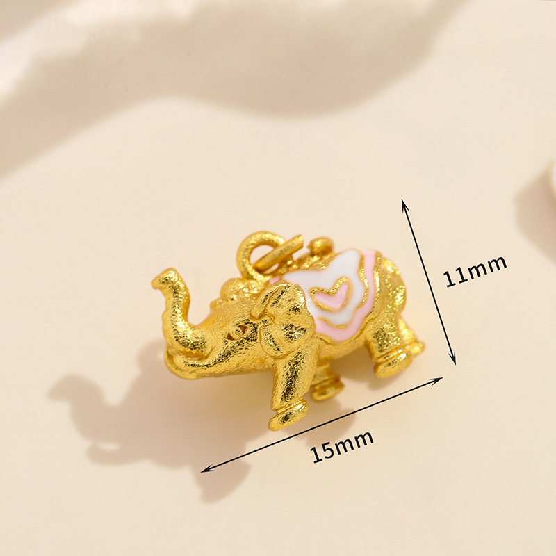 16 elephant pendant