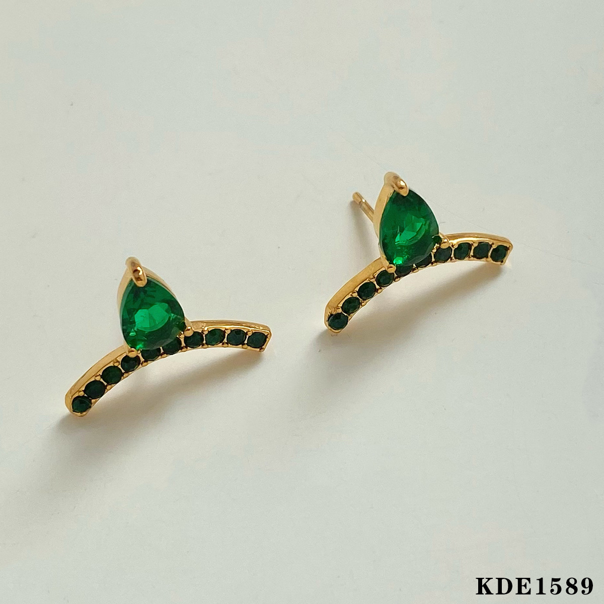 KDE1589 Gold Green Zirconium