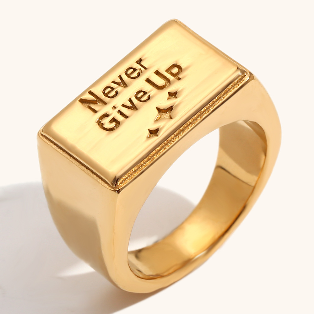 Square english ring-gold