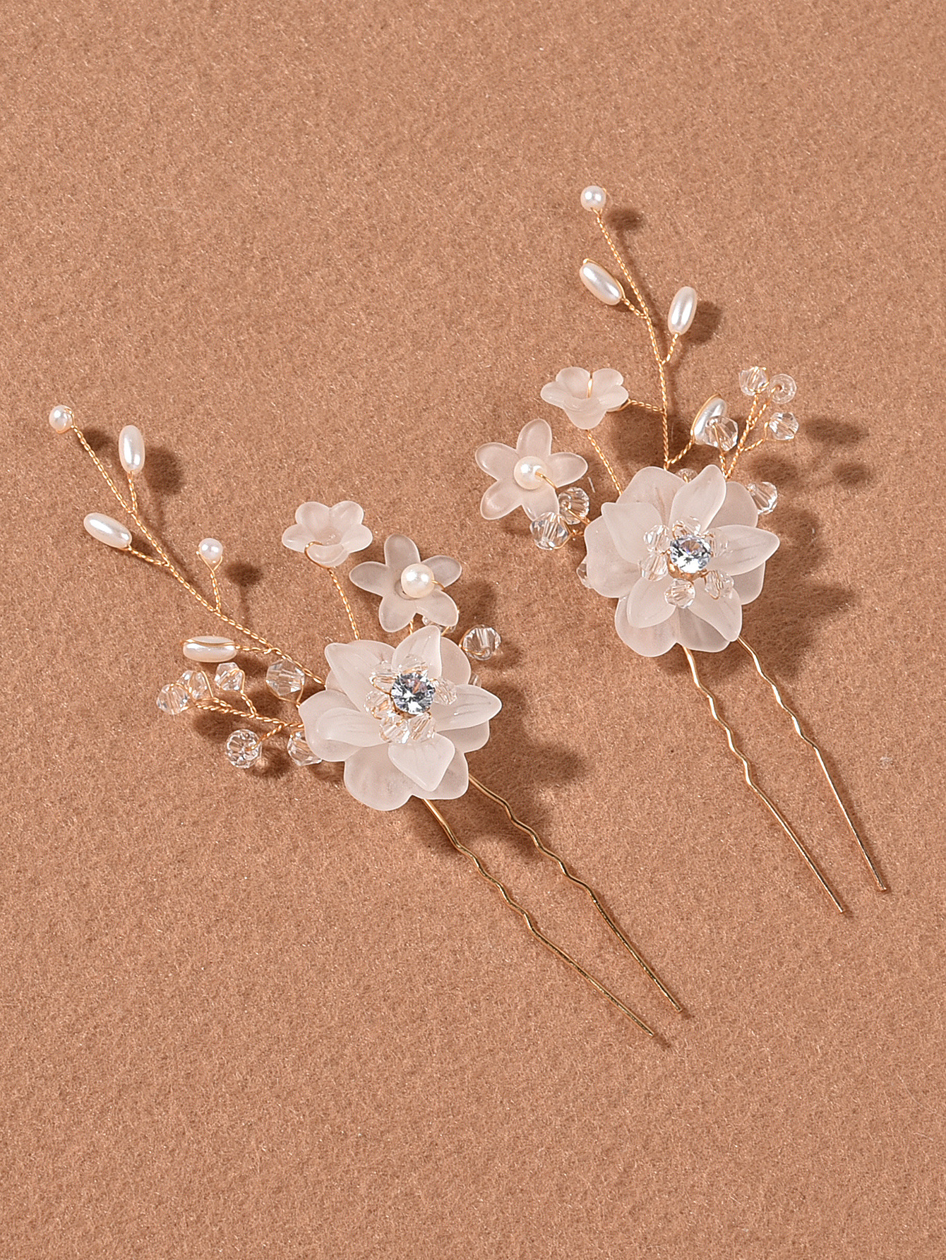 Style 1 golden hairpin pair