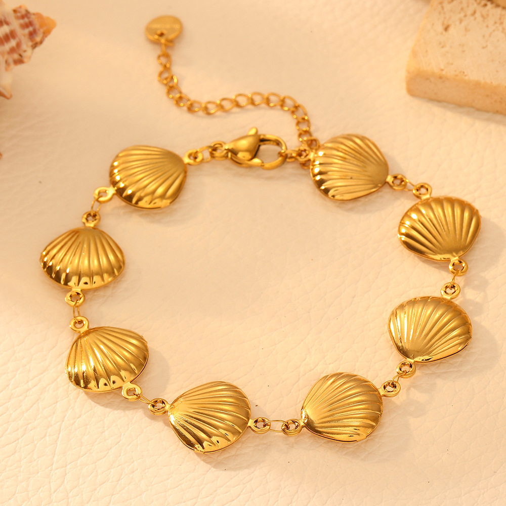 Shell bracelet