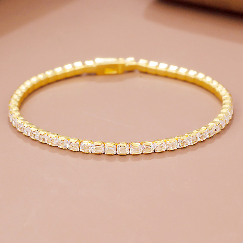 Square diamond gold color 15cm