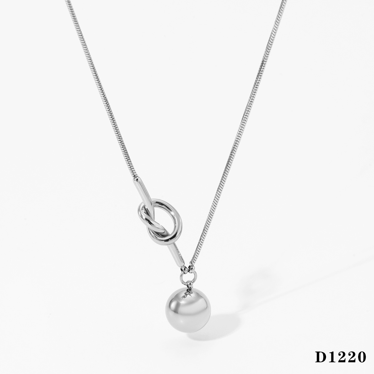 Silver necklace d1220