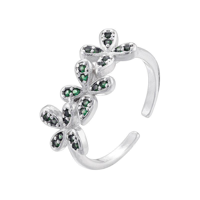 White gold green diamond