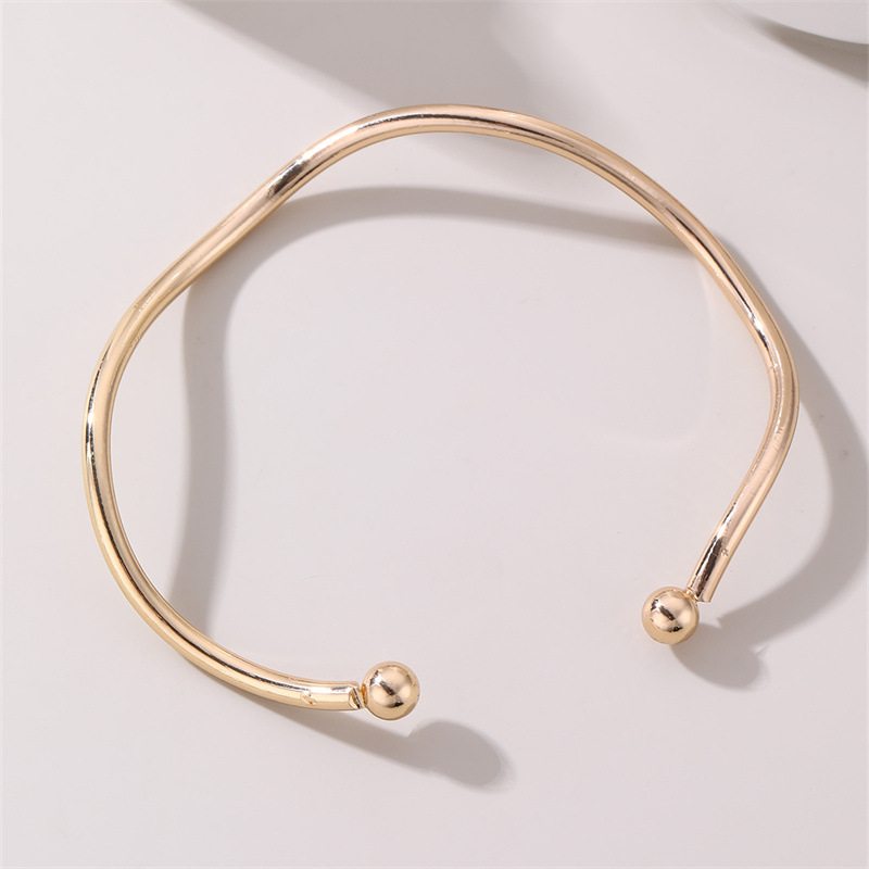 Gold bracelet