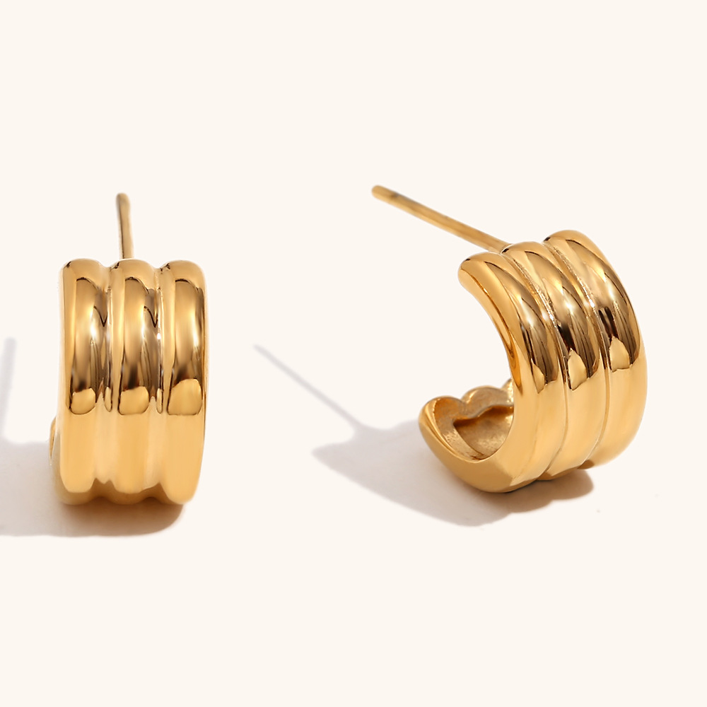 Three-layer mini earrings-gold