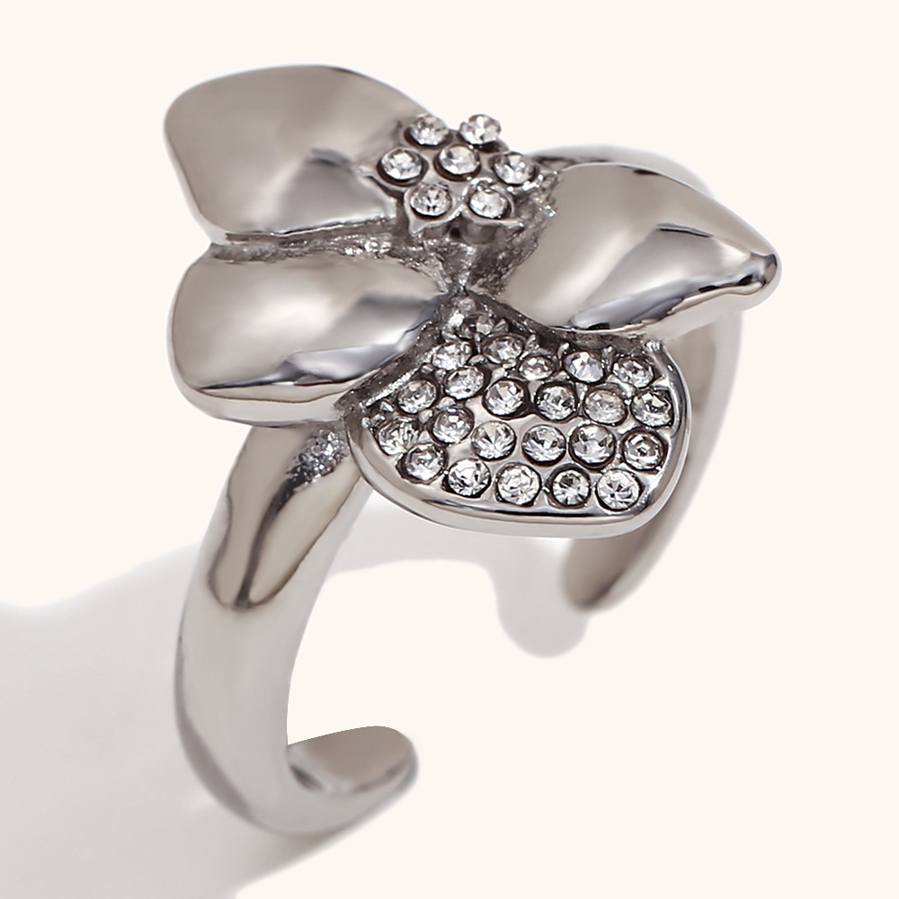 Asymmetrical flower point diamond opening ring-steel color