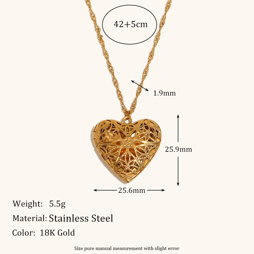 Hollow love photo box pendant necklace-gold